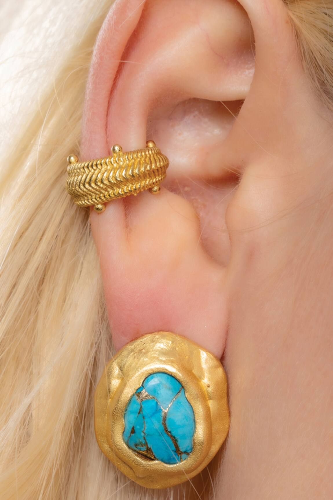 Arvino Copper Turquoise Stone Studs 