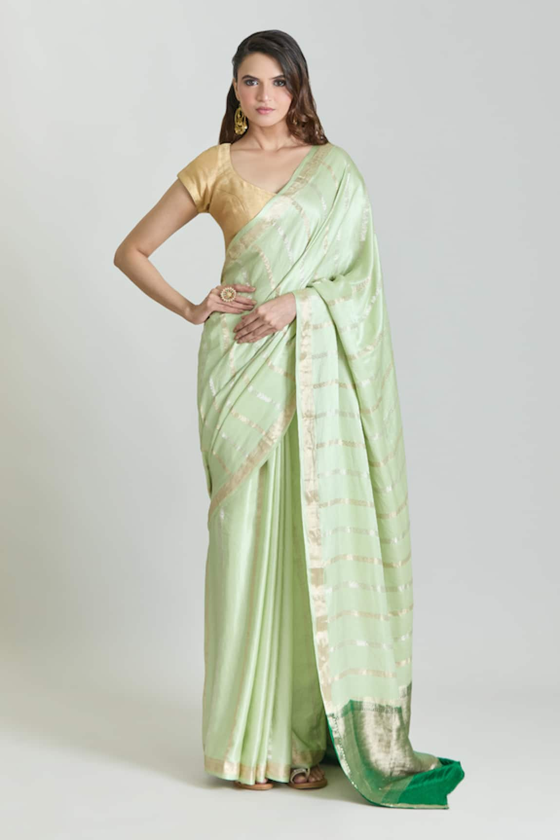 Mint N Oranges Zari Bloom Vine Saree With Unstitched Blouse Piece