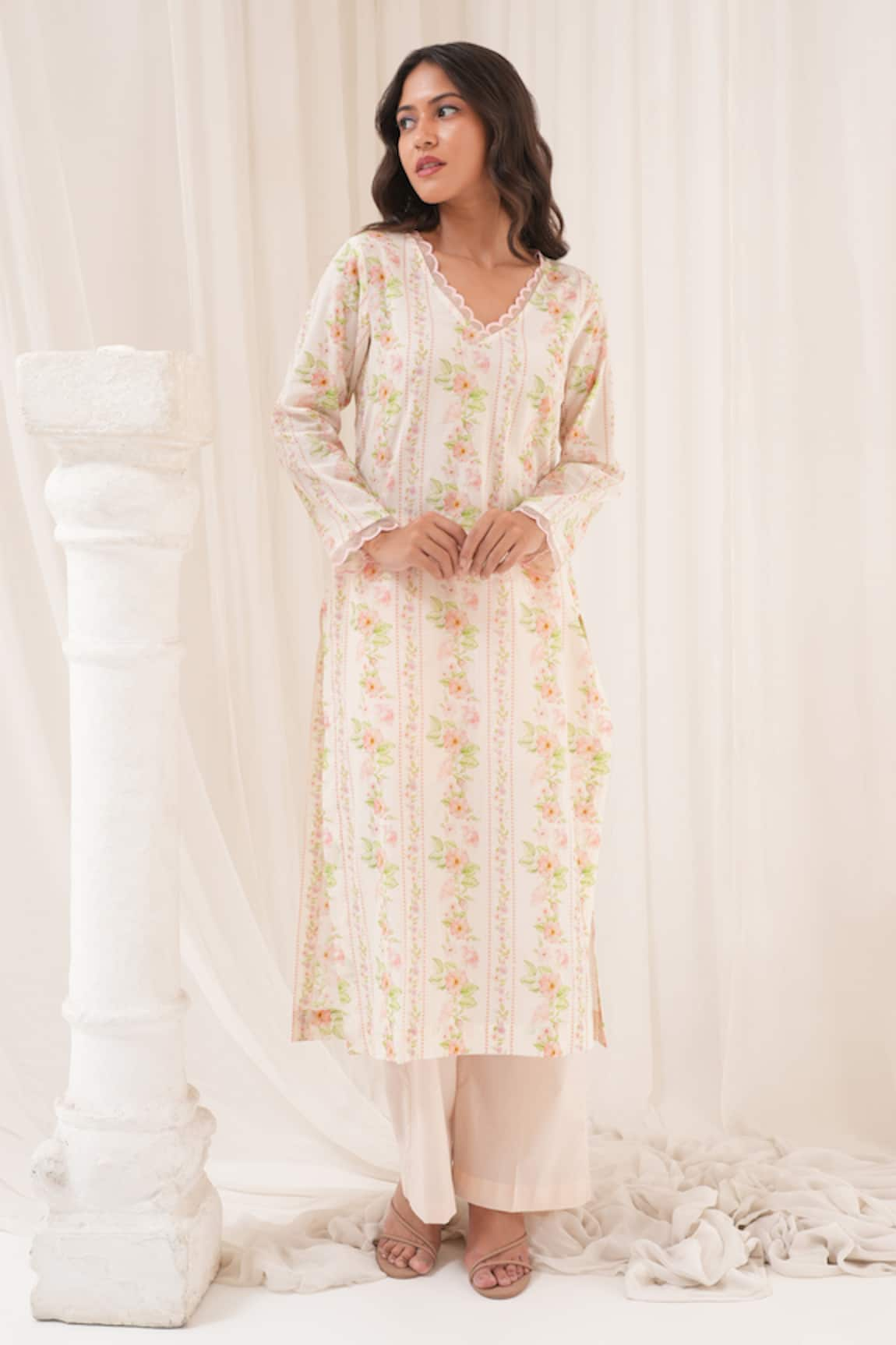 House Of TA-YA Floral Print Kurta With Pant