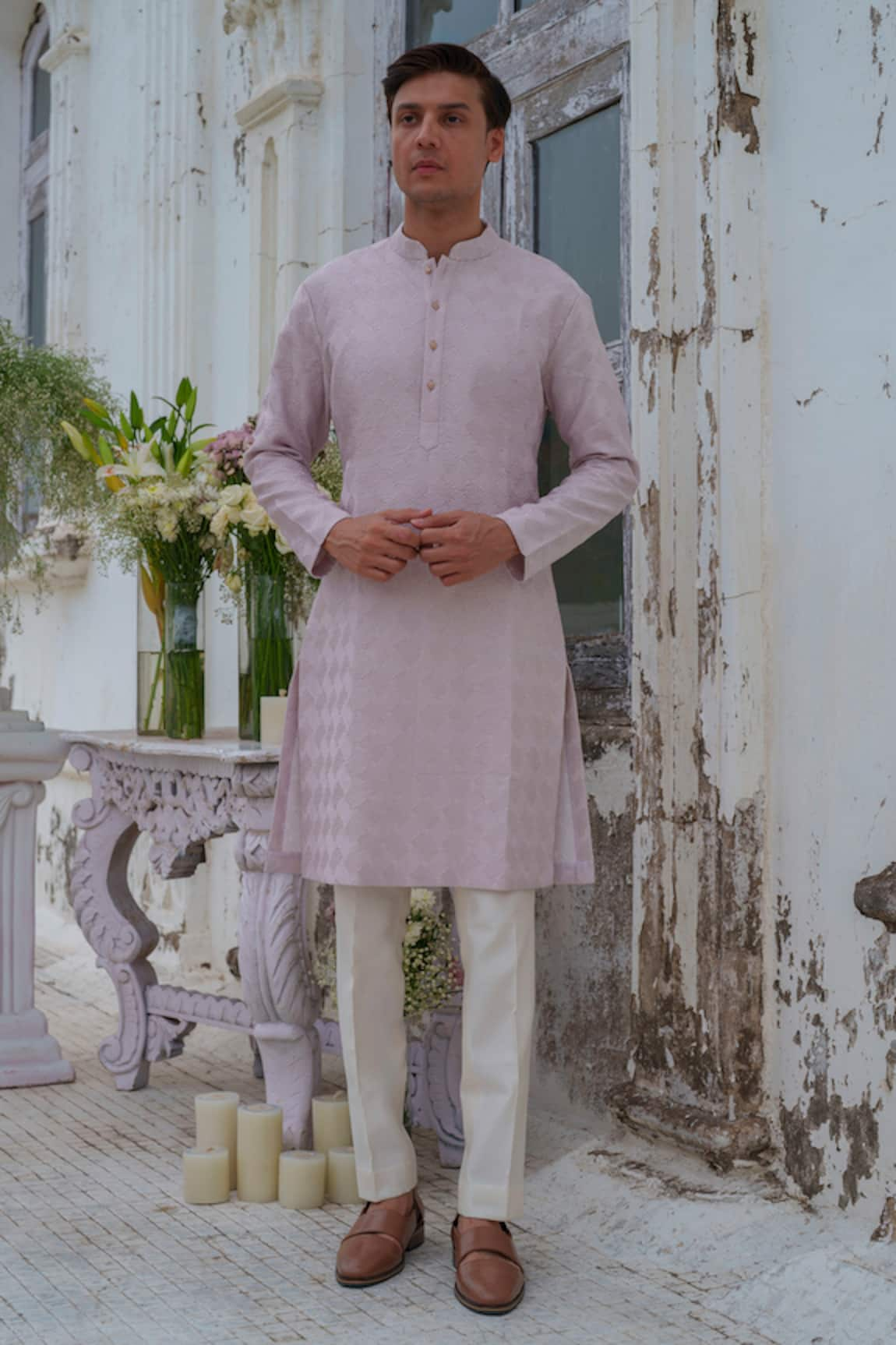 Amrit Dawani Textured Bundi & Kurta Set