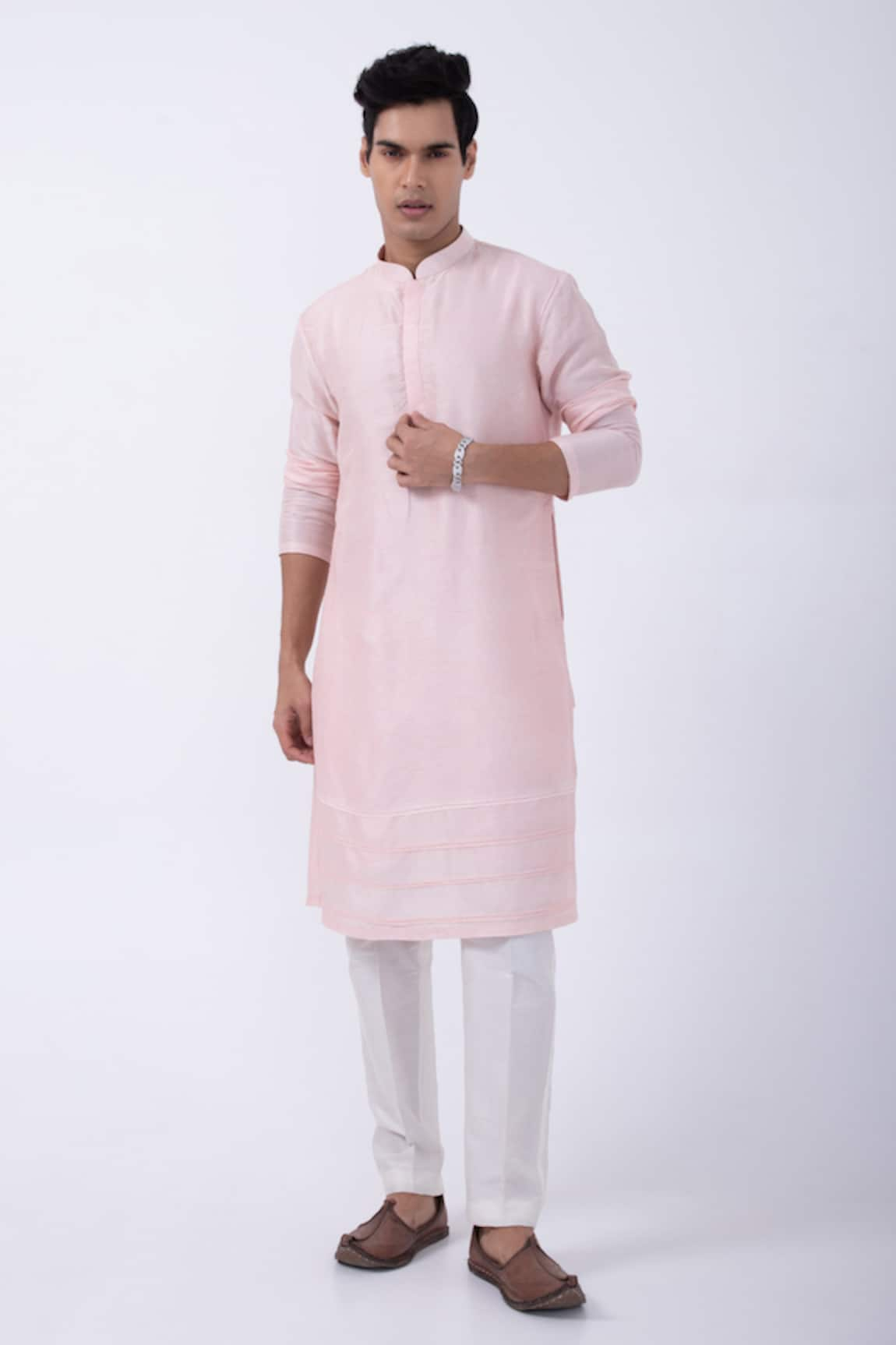 KAKA CALCUTTA Solid Kurta & Pyjama Set