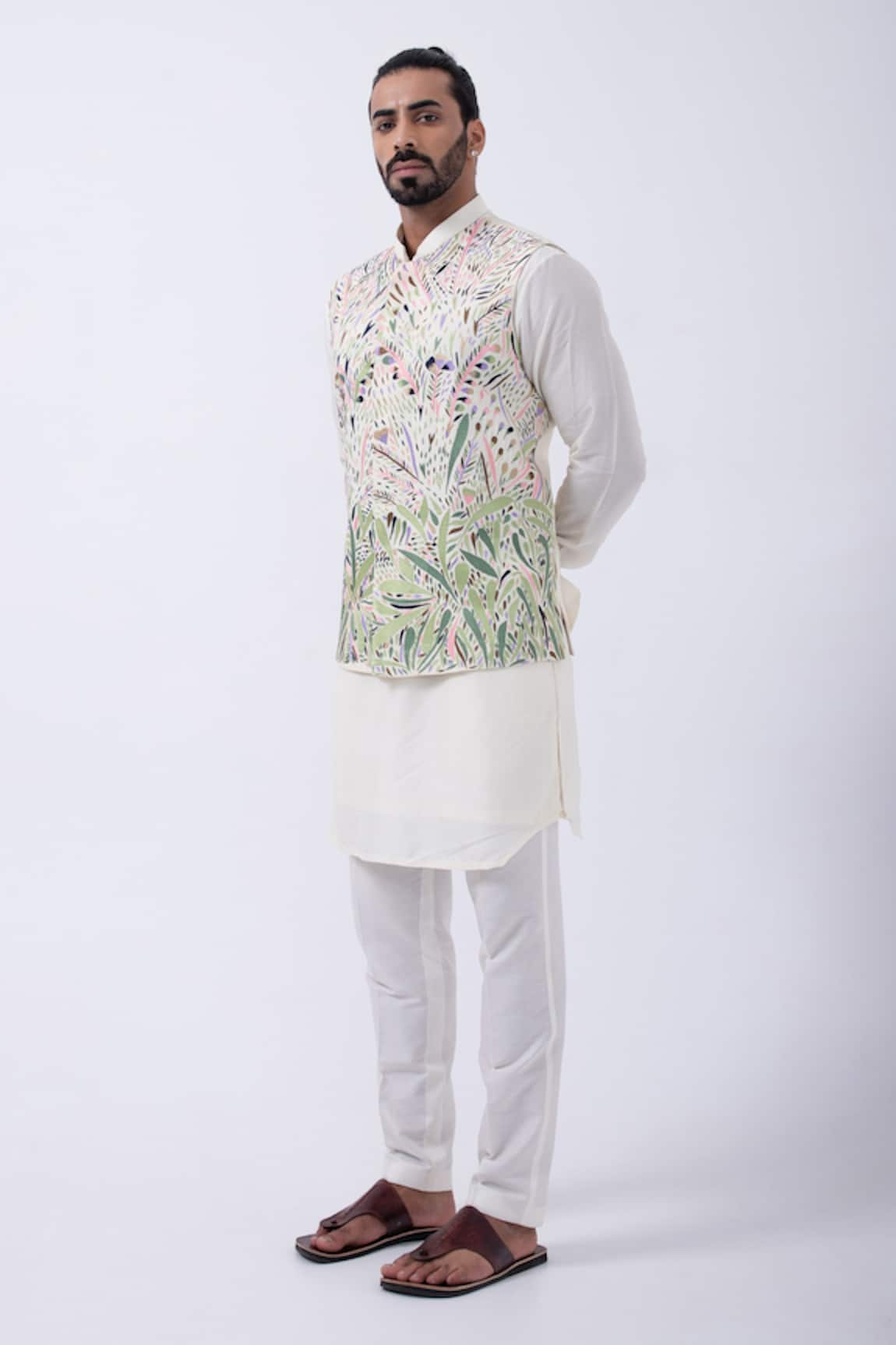 KAKA CALCUTTA Thread Embroidered Bundi Jacket