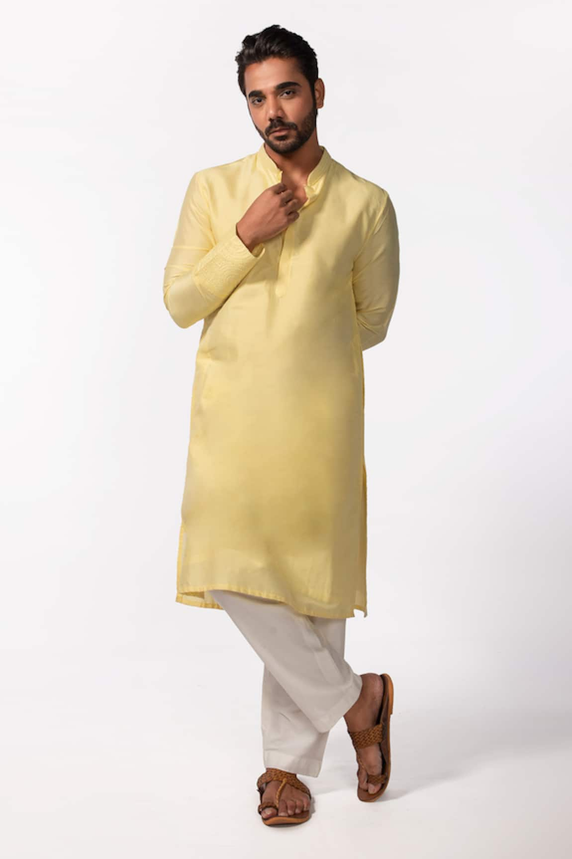 KAKA CALCUTTA Collar Embroidered Kurta & Pyjama Set