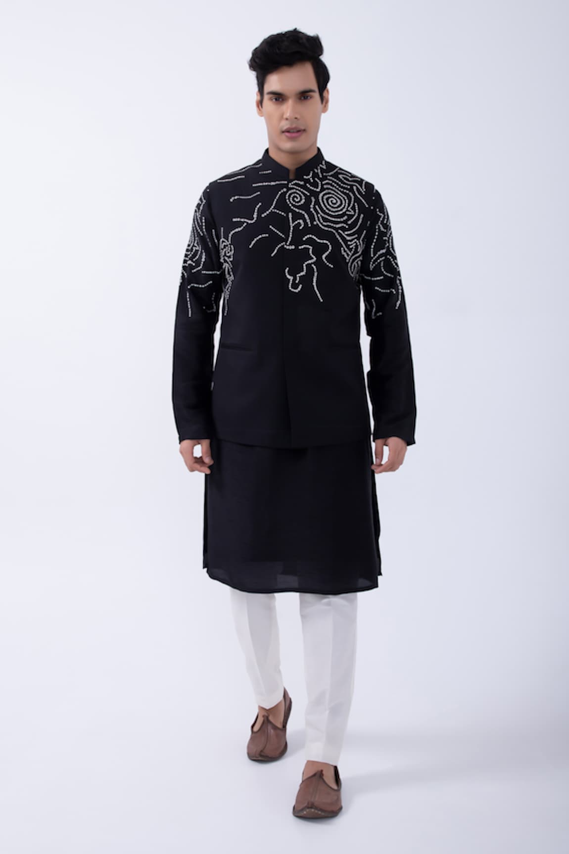 KAKA CALCUTTA Thread Embroidered Bundi Jacket & Kurta Set