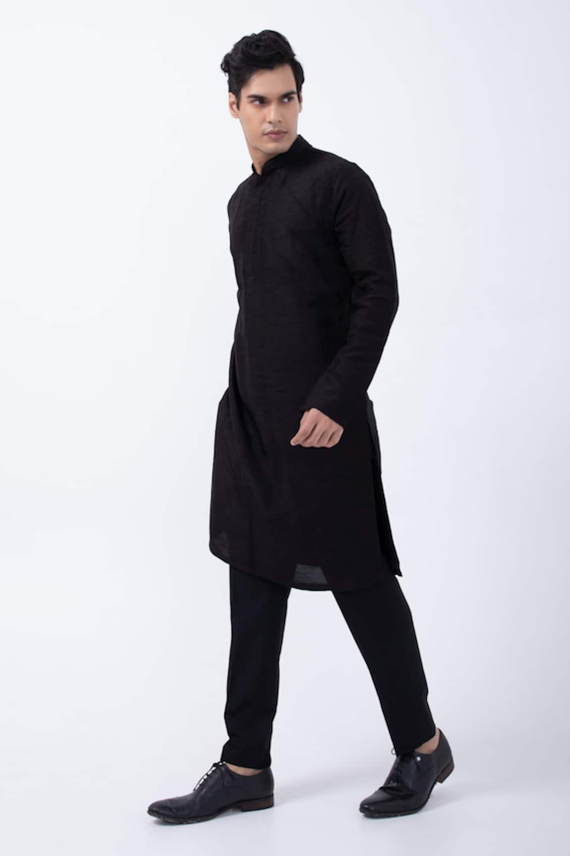 KAKA CALCUTTA Plain Full Sleeve Kurta & Pyjama Set