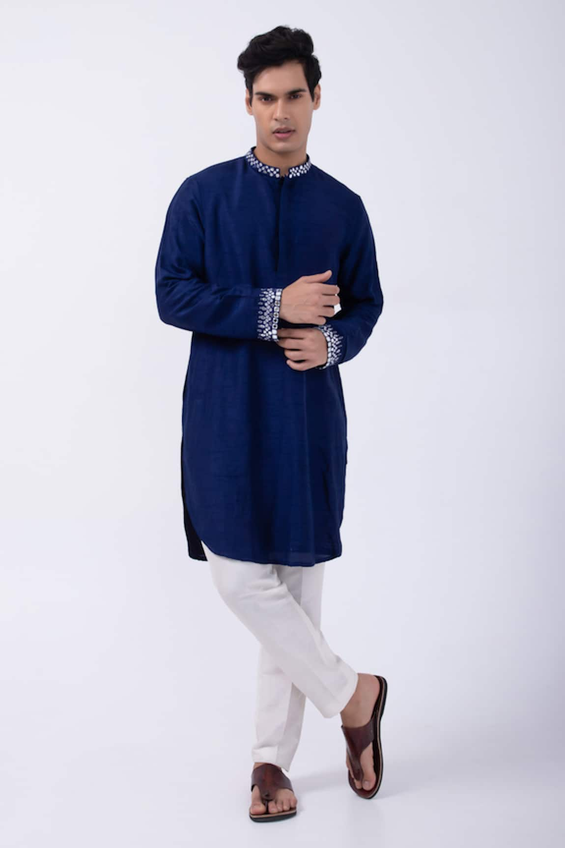 KAKA CALCUTTA Collar Embroidered Kurta & Pyjama Set