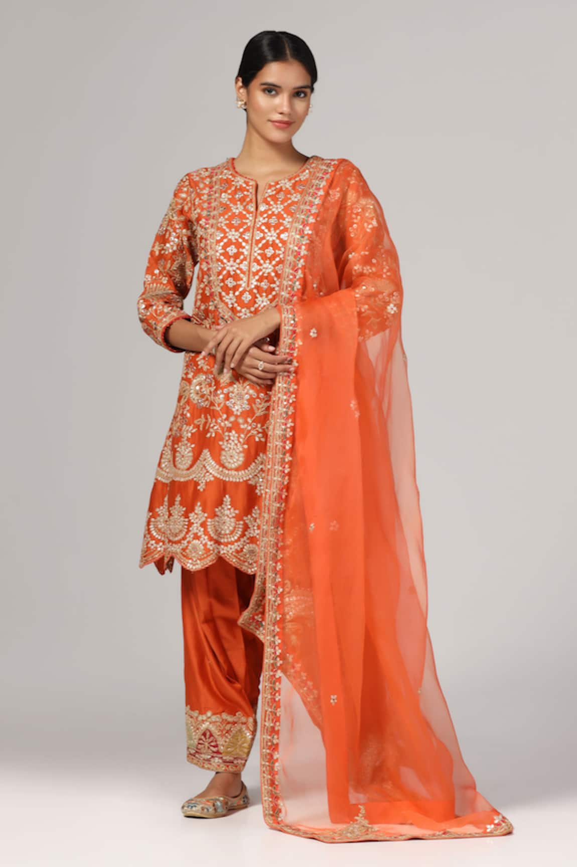 Anju & Harleen Zari Embroidered Kurta Set