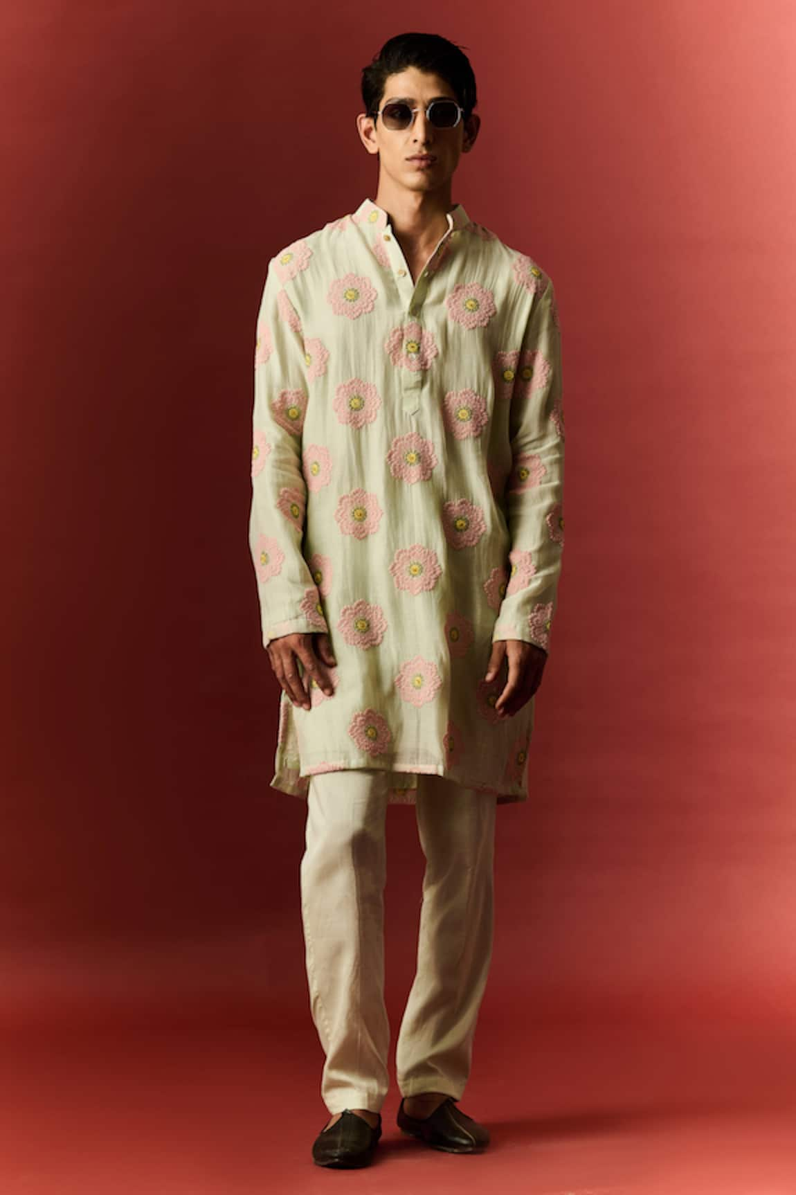 NAFS Floral Hand Embroidered Kurta With Pant