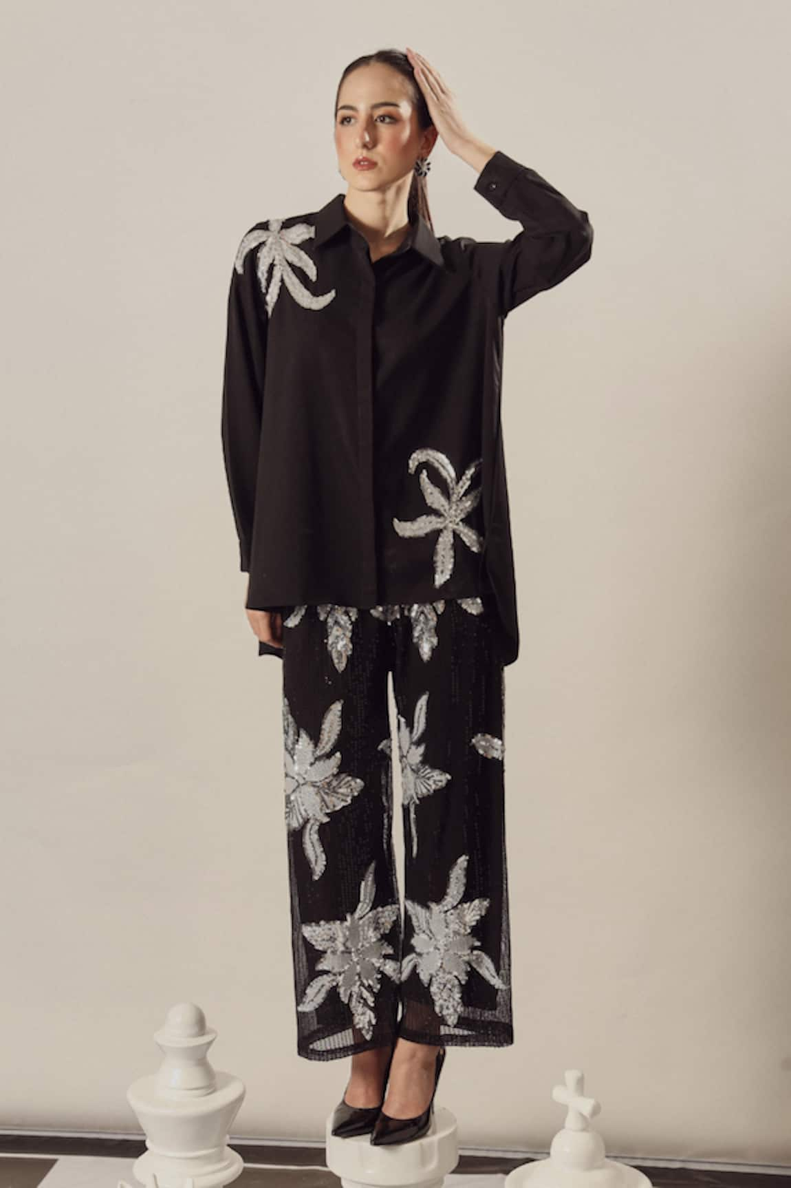 Tasuvure Bianca Borage Embroidered Shirt & Pant Set