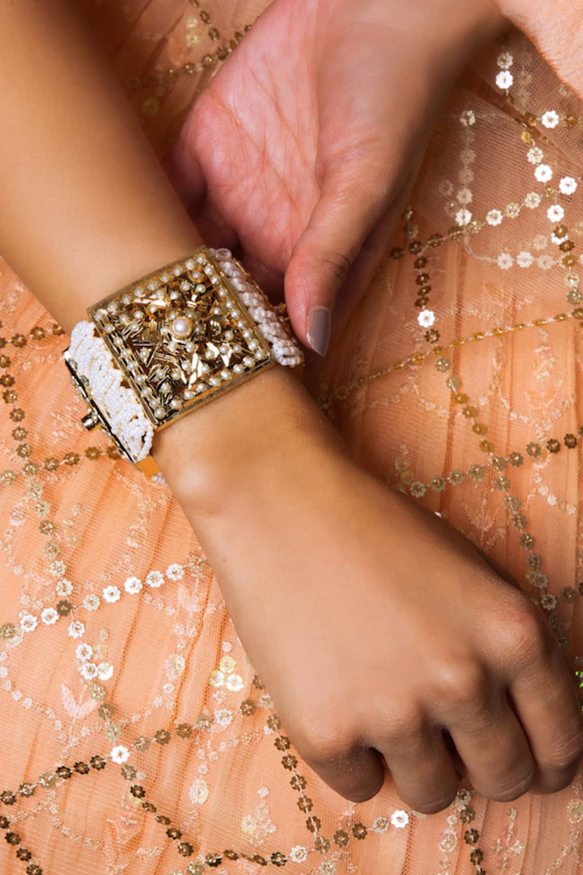 Queens Jewels Pearl Jadau Bracelet 