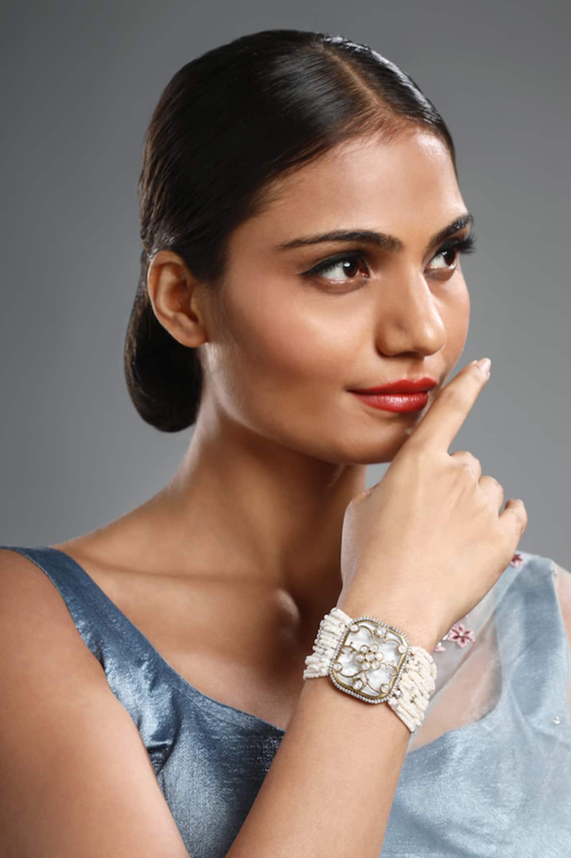 HRISHA Monalisa Stones Embellished Bracelet