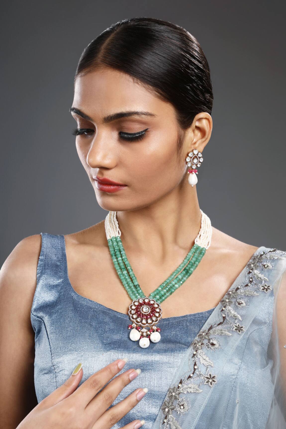 HRISHA Agate Embellished Pendant Necklace Set
