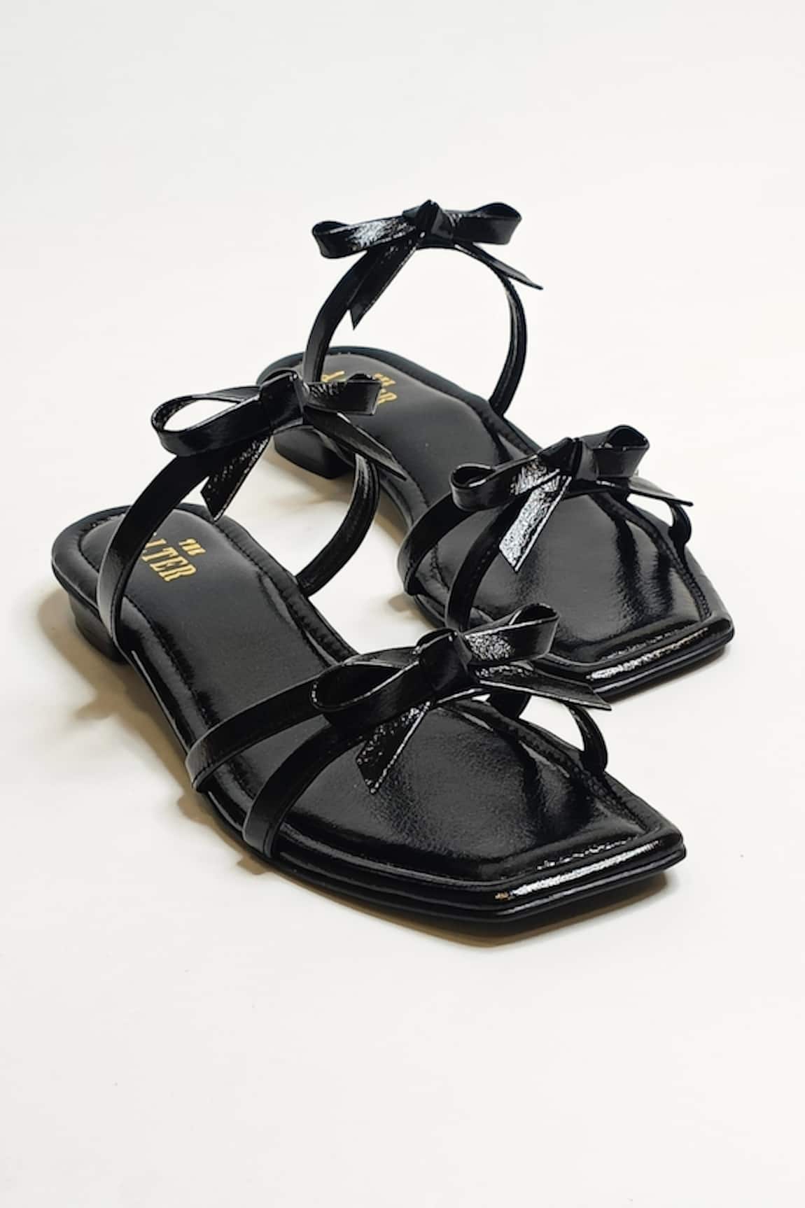The Alter Solid Strappy Flats