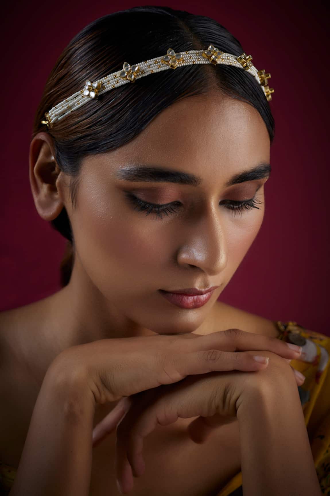 Prihan Luxury Jewelry Kundan Embellished Mathapatti
