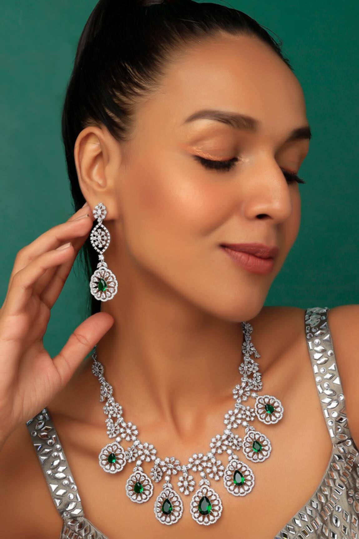 Prihan Luxury Jewelry Floral Cubic Zircon Diamond Necklace Set 