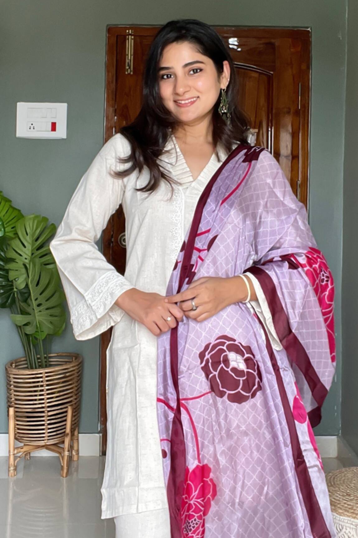 Thee Modern Roots Mughal Garden Print Dupatta