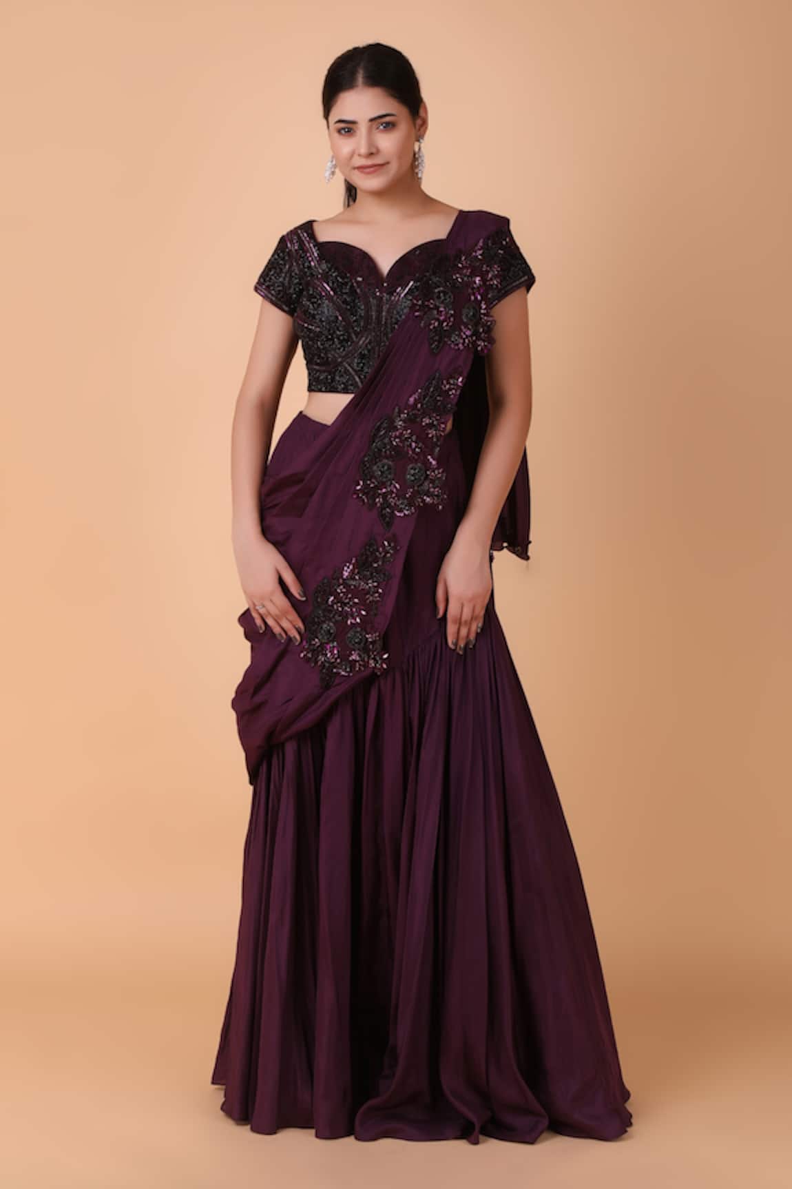 Jalwa by Nidhi Kejriwal Pre-Draped Floral Embroidered Saree With Blouse