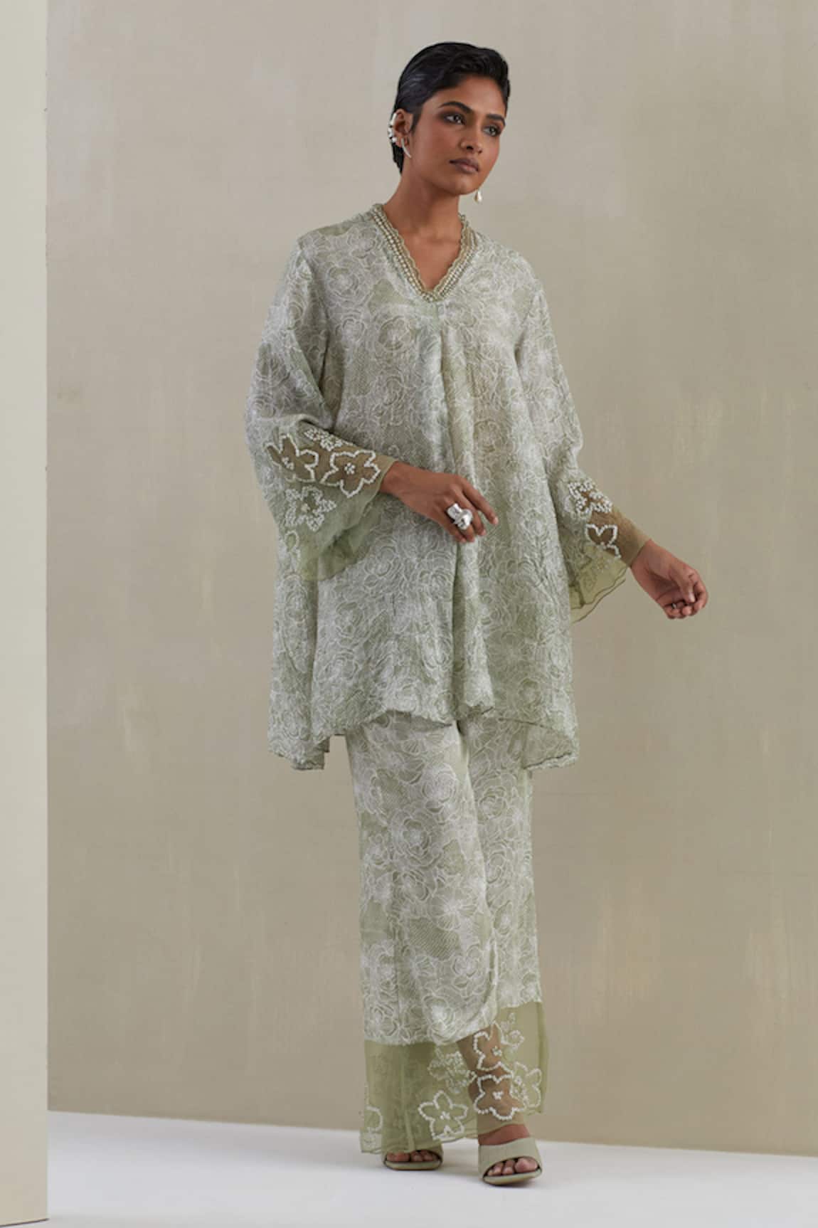 One Not Two Floral Printed Kurta & Bell Bottom Pant Set 