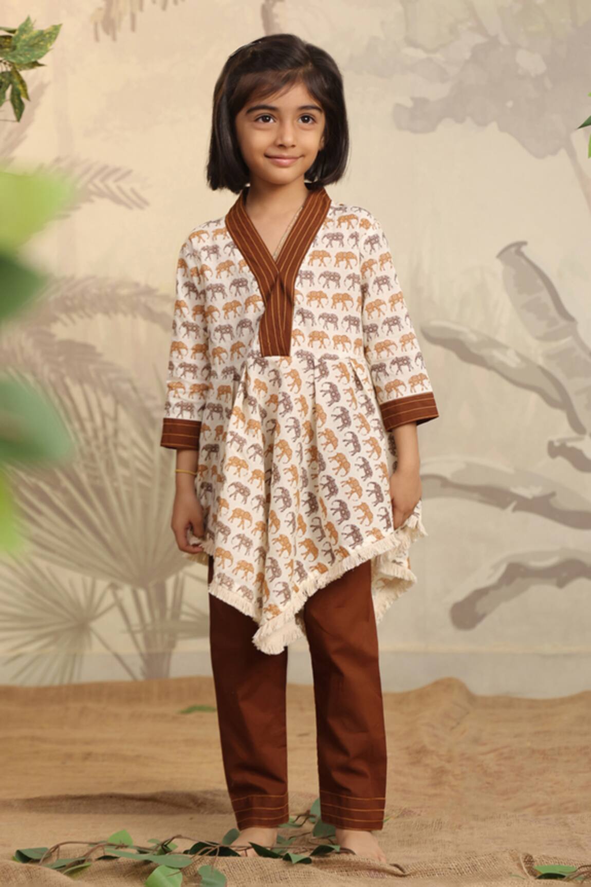 Cute Couture Asymmetric Elephant Print Kurta & Pant Set 