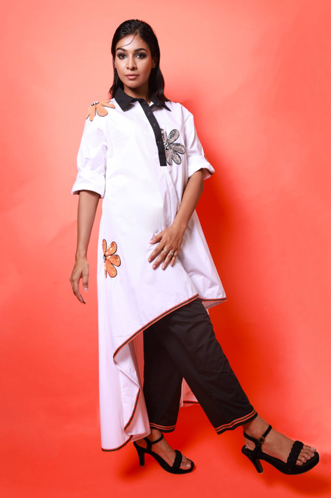 Richaa Goenka Hand Embroidered Cotton Tunic & Pant Set