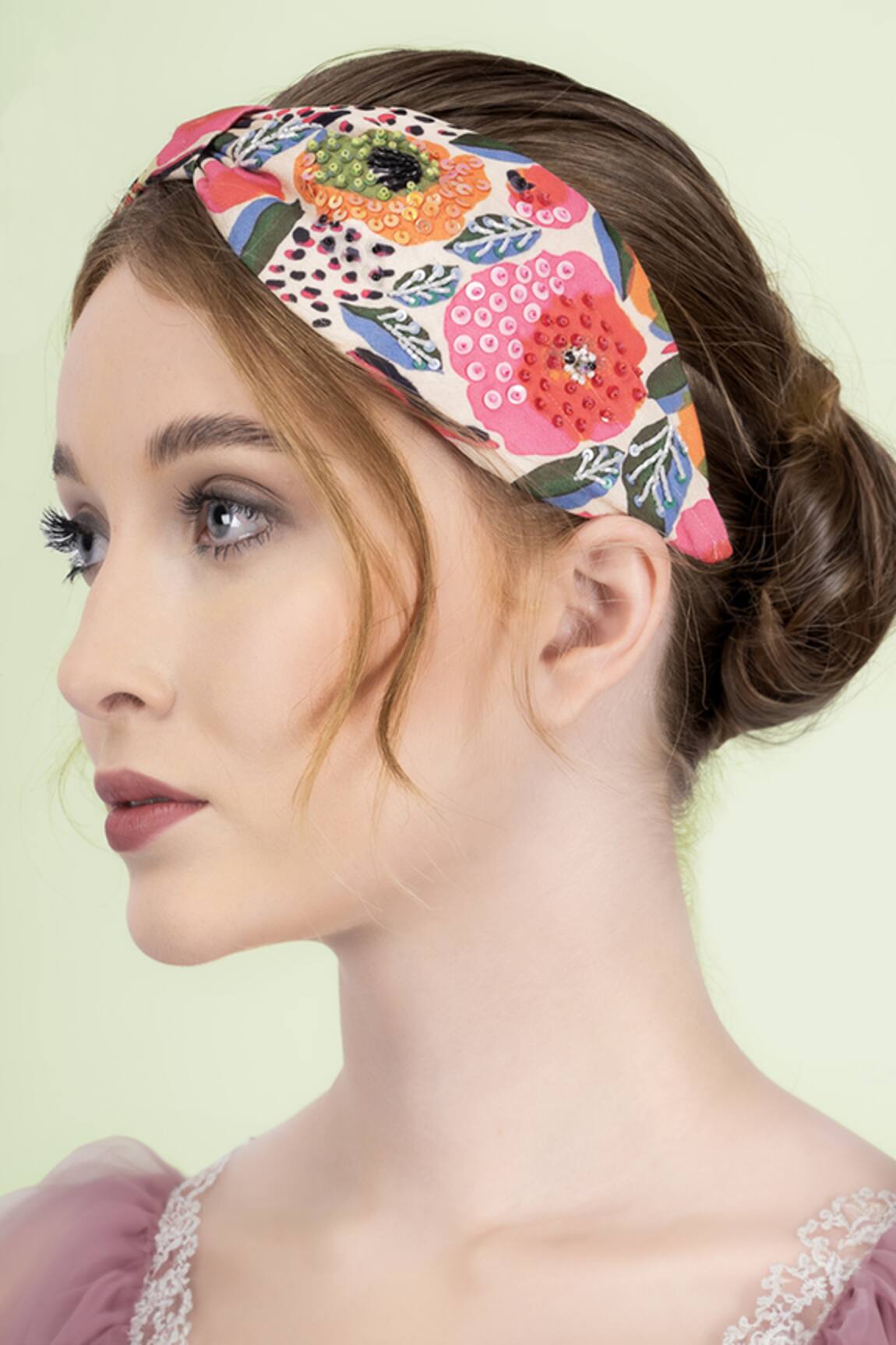 Moyolu Flower Flair Embroidered Hair Band