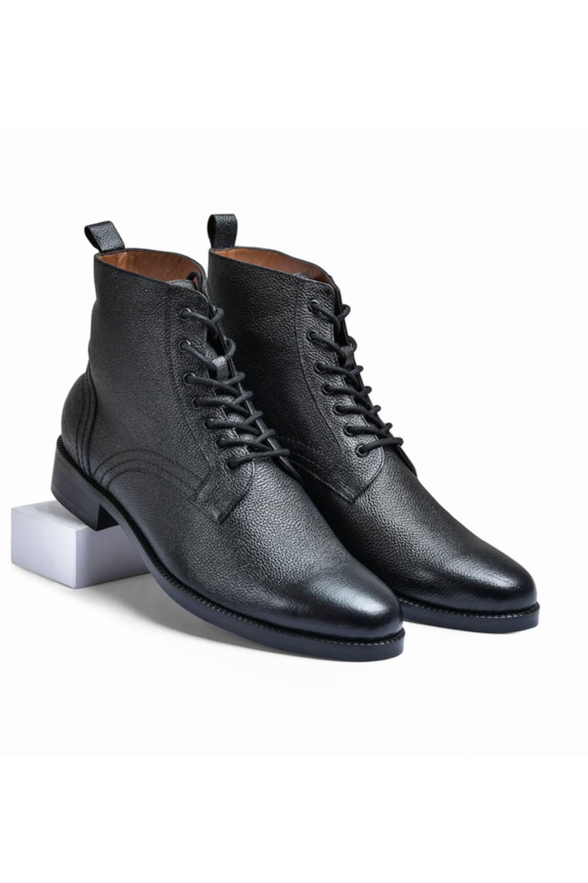 Wednesday Lifestyle Dexter Leather Lace Up Boots