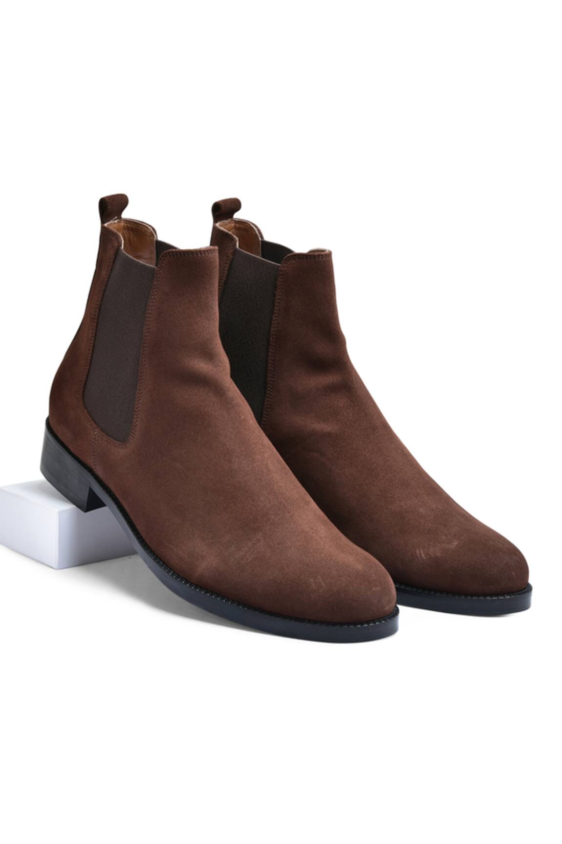 Wednesday Lifestyle Wellington Chelsea Contrast Detail Boots 