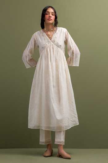 Anantaa By Roohi Floral Embroidered Gathered Kurta With Pant