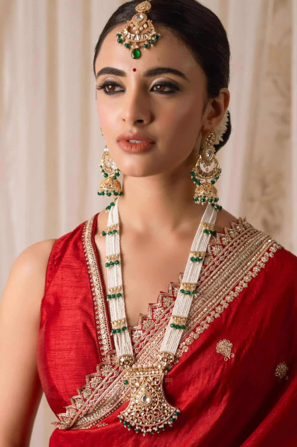 Anana Vama Kundan Embellished Bridal Necklace Set 