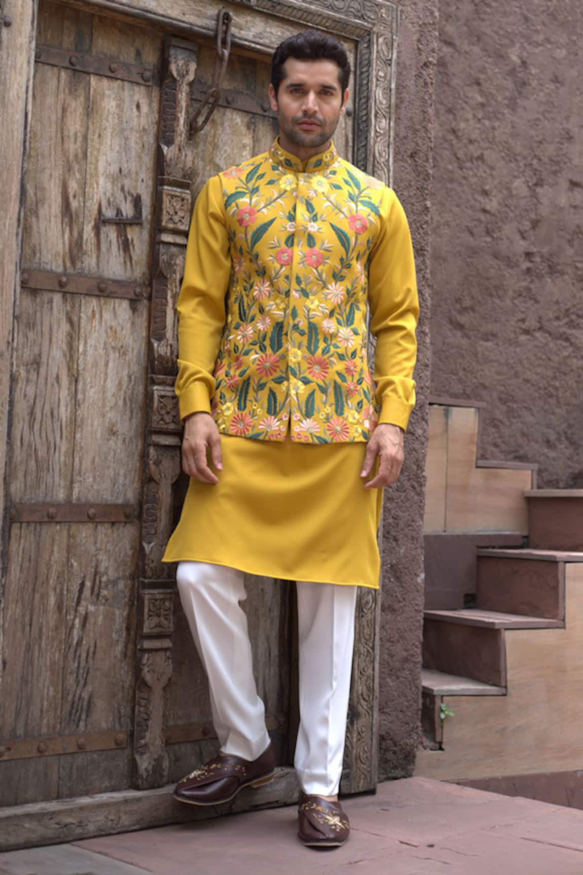 Courtyard By Abhi Gul Embroidered Bundi Kurta Set 