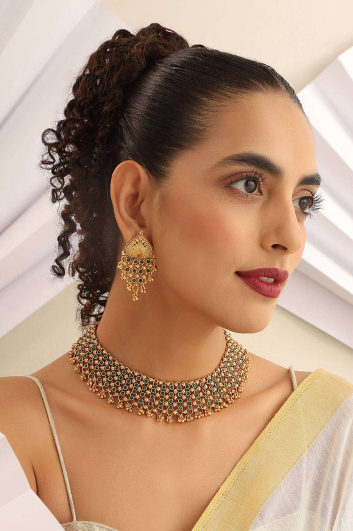 SUIKALA Layered & Carved Temple Necklace Set 