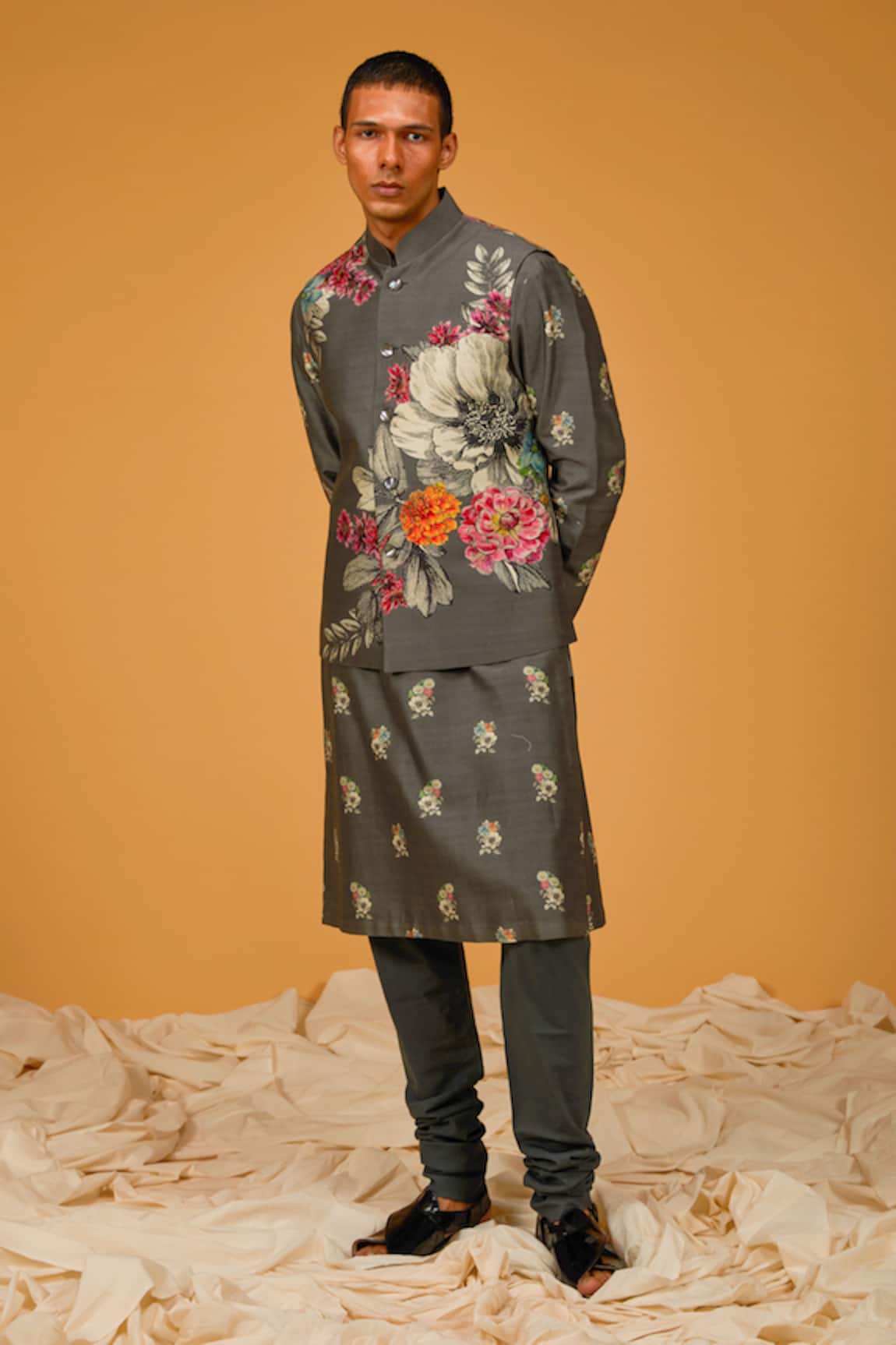 Rohit Bal Floral Garden Printed Bundi & Kurta Set 