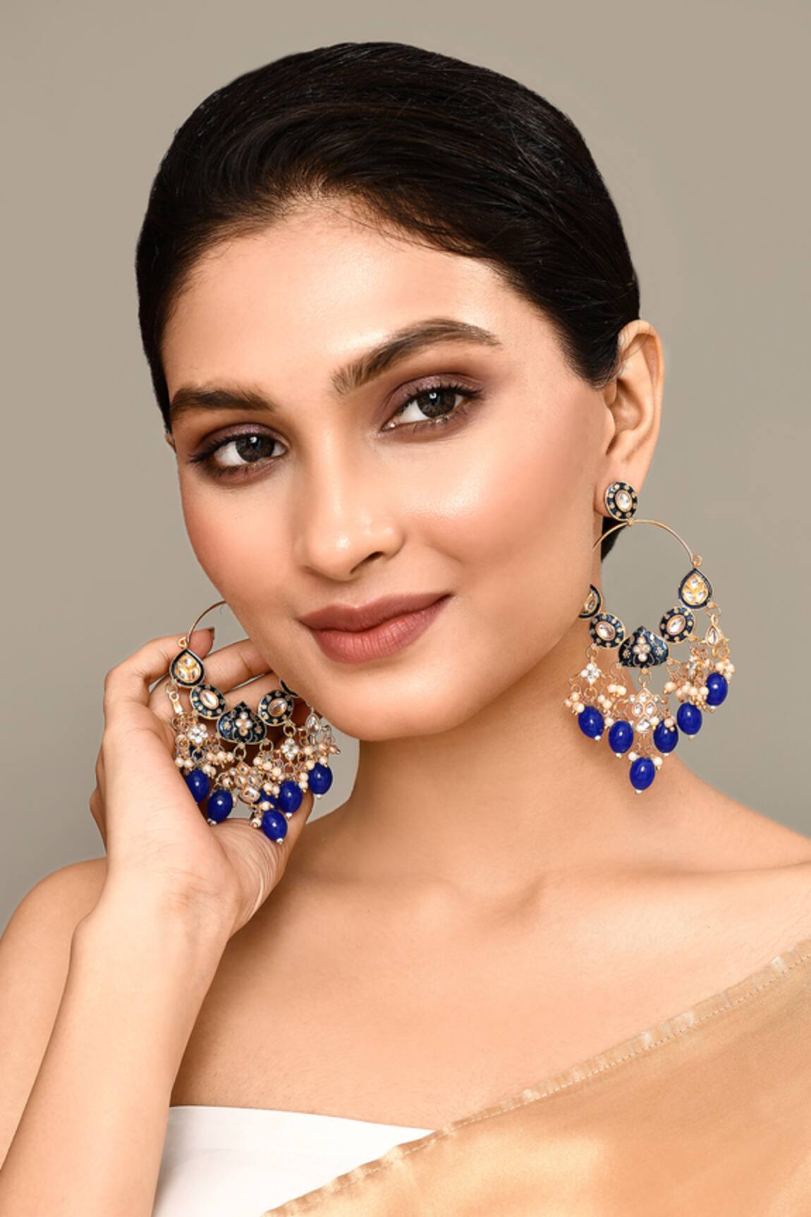 Nazaakat By Samara Singh Mughal Shaped Earrings 