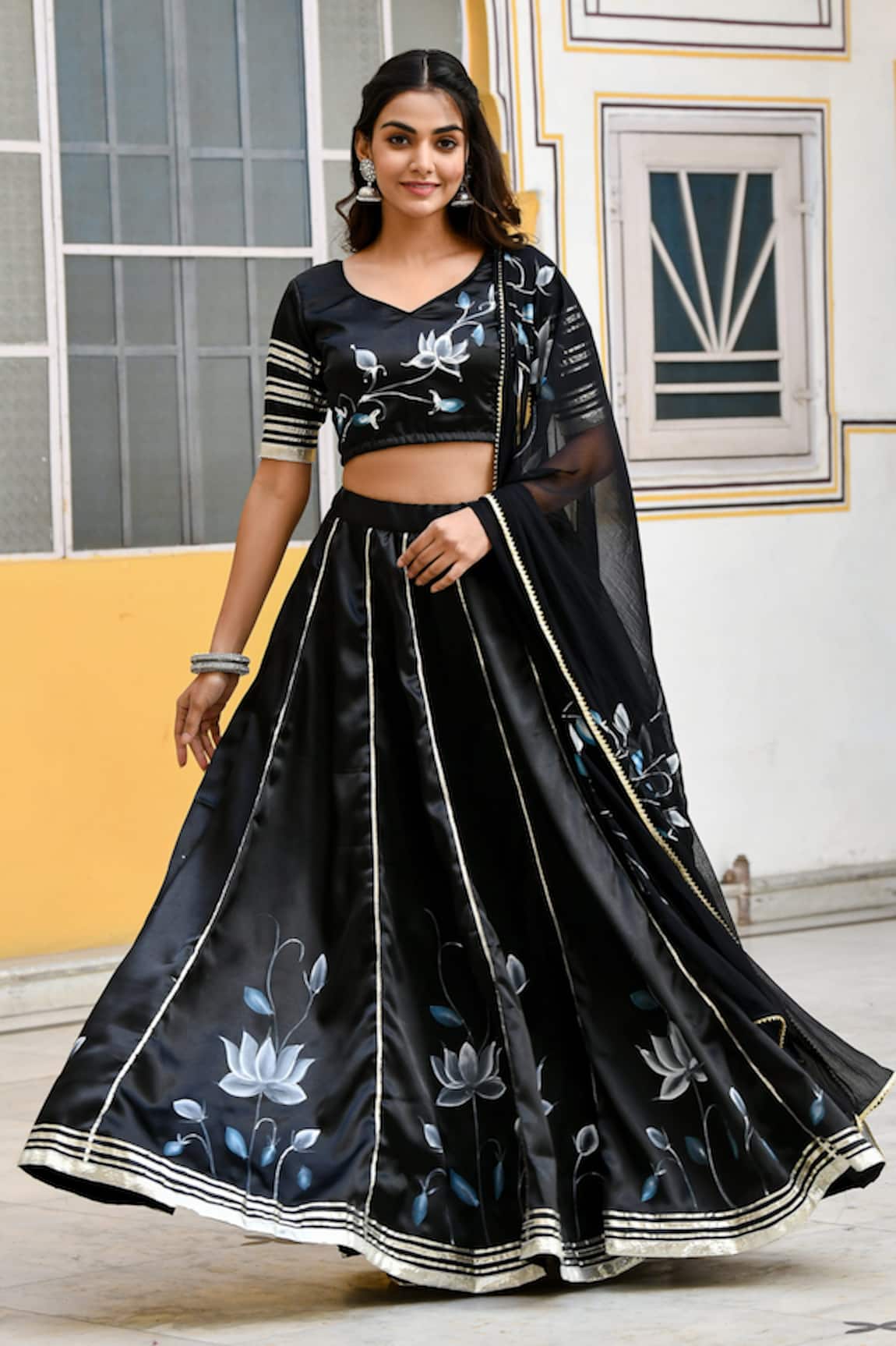 SUTI KAPDA Lotus Bloom Print Lehenga Set 