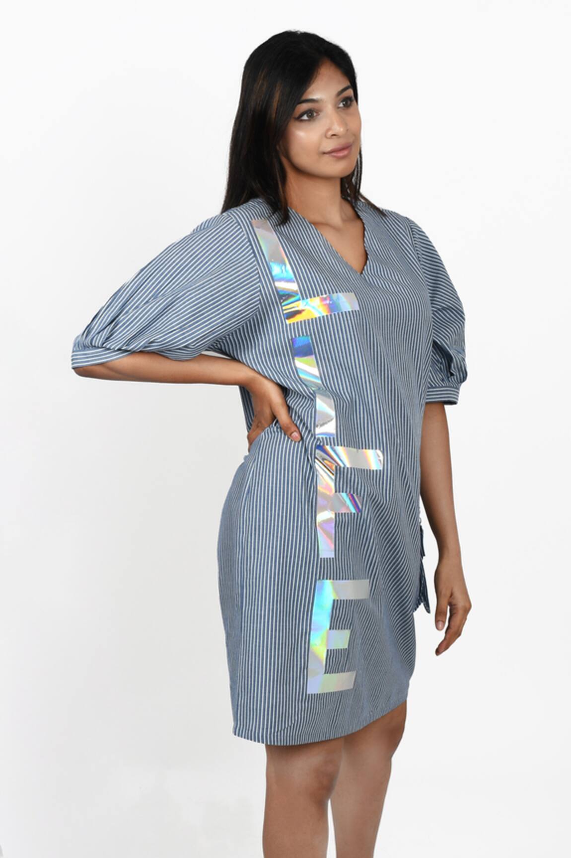 Richaa Goenka Life Holographic Print Dress