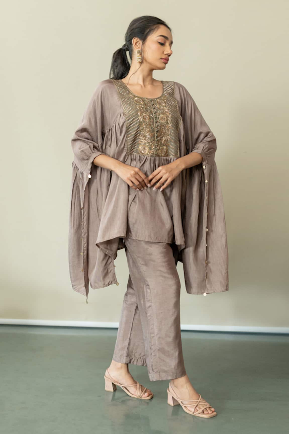 World of Sugandh Metallic Fleur Embroidered Yoke Kaftan With Pant