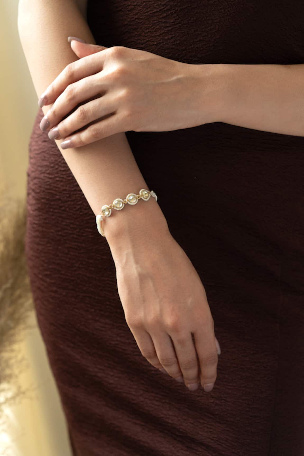 Do Taara Kundan Studded Bracelet 