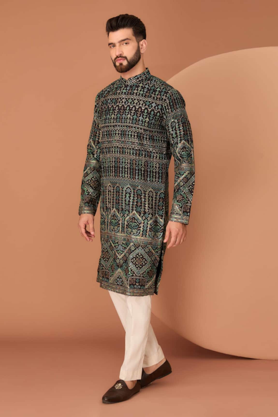 Kasbah Silk Kasuti Embroidered Kurta 