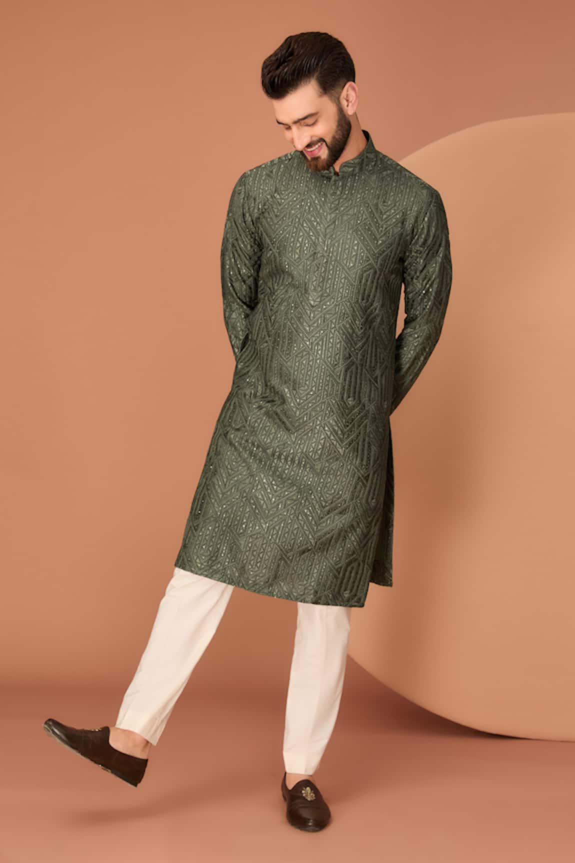 Kasbah Silk Geometric Thread Embroidered Kurta 