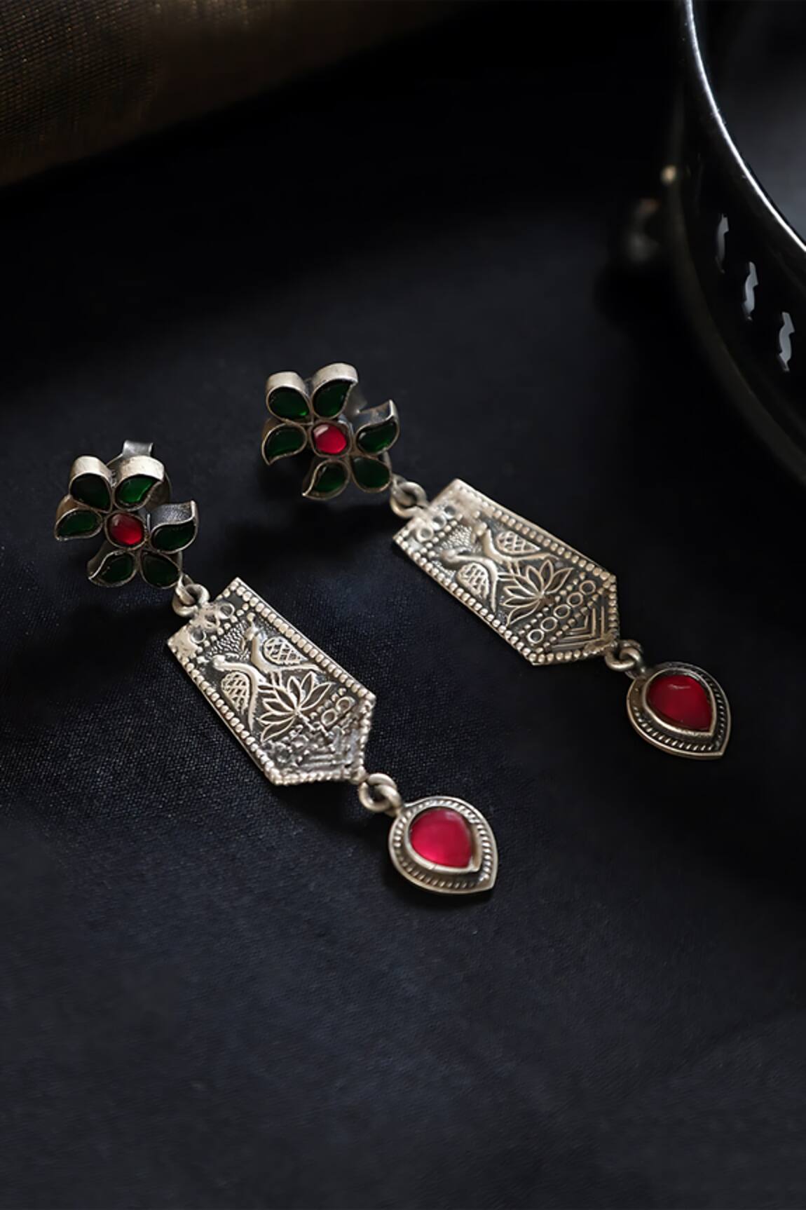 Mero Jewellery Kundan Studded Carved Dangler Earrings 