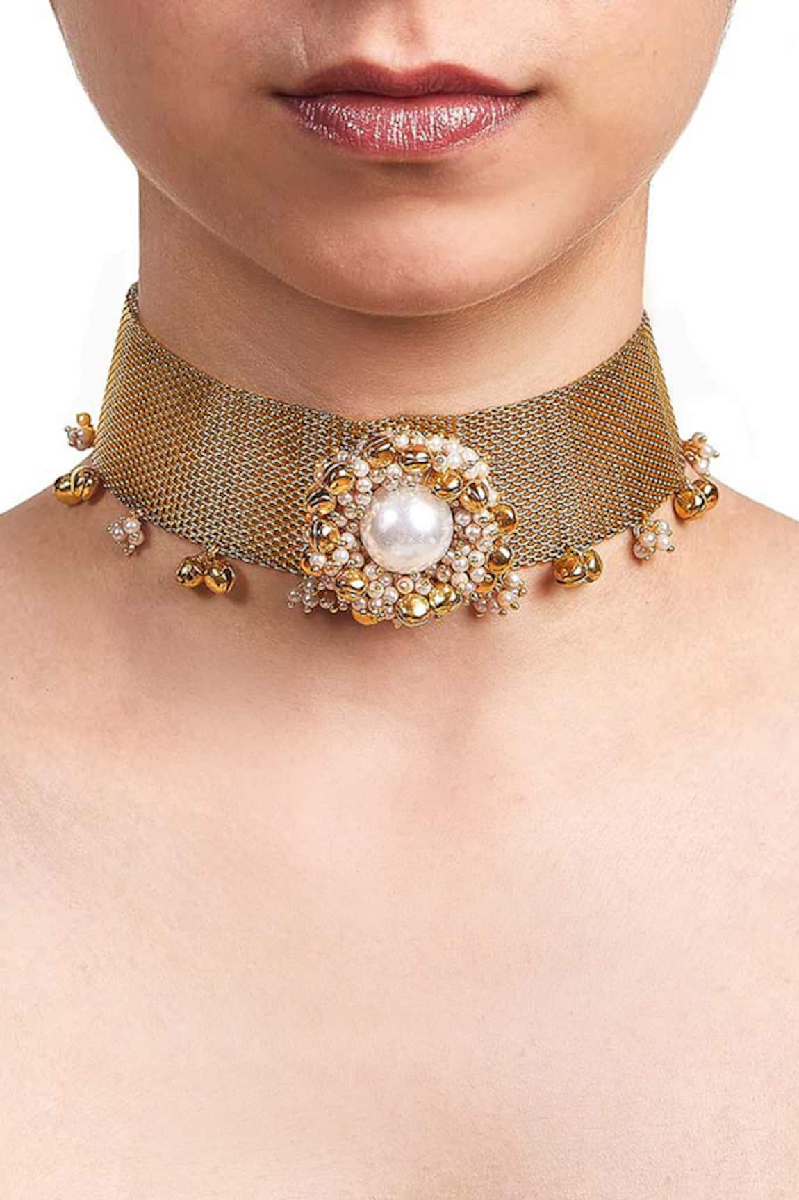 Rejuvenate Jewels Mesh Pearl Choker
