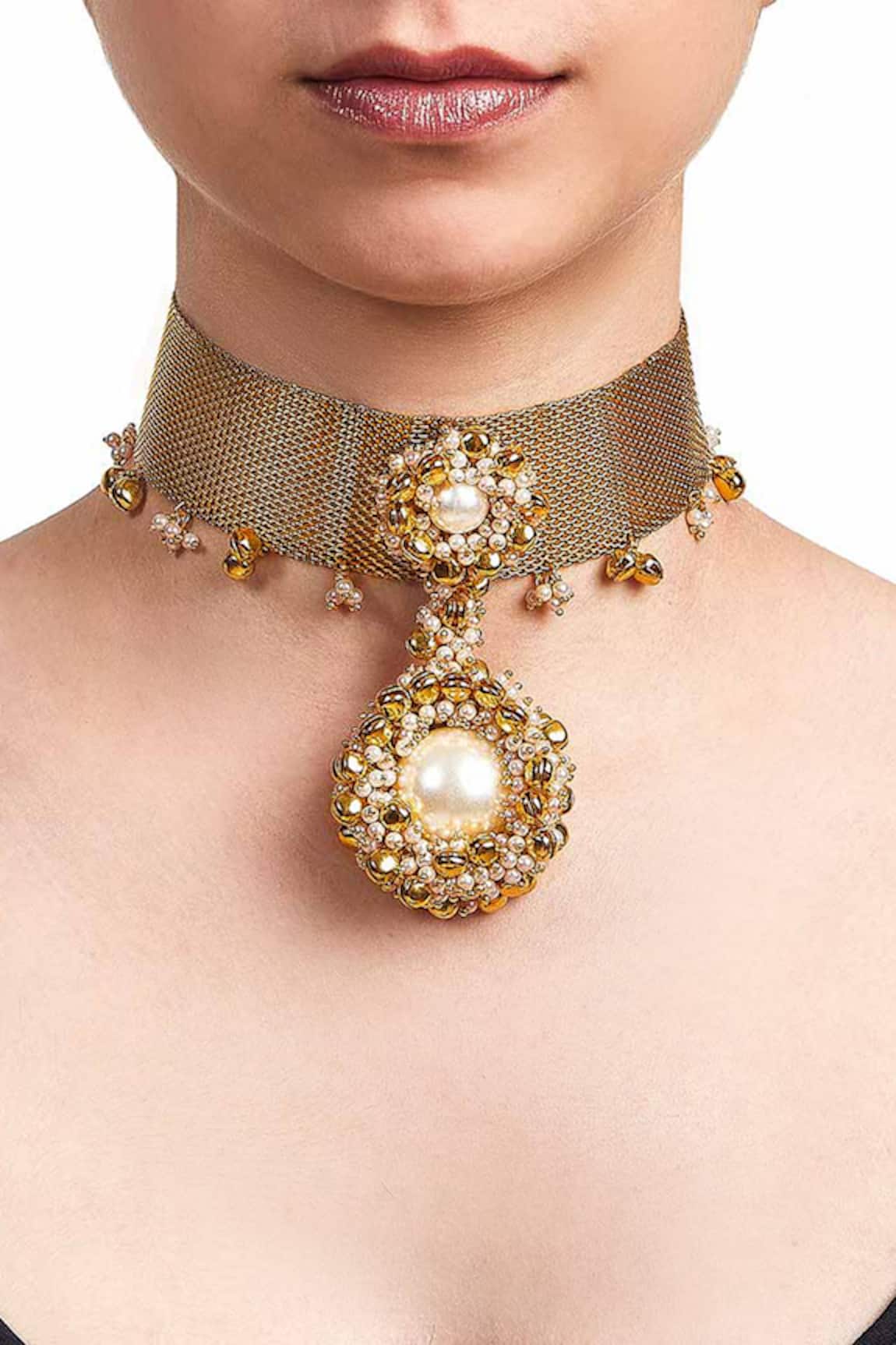 Rejuvenate Jewels Geometric Carved Pendant Choker