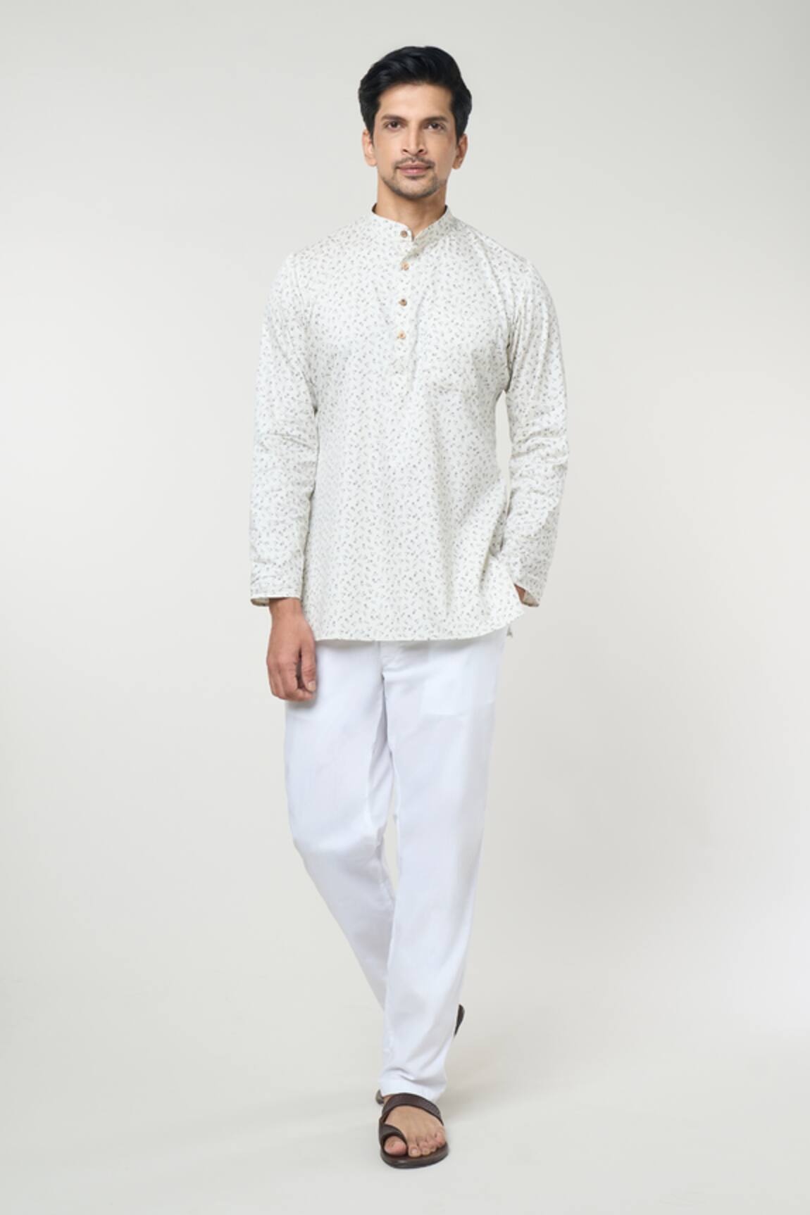 Rng Safawala Floral Print Short Kurta Set 