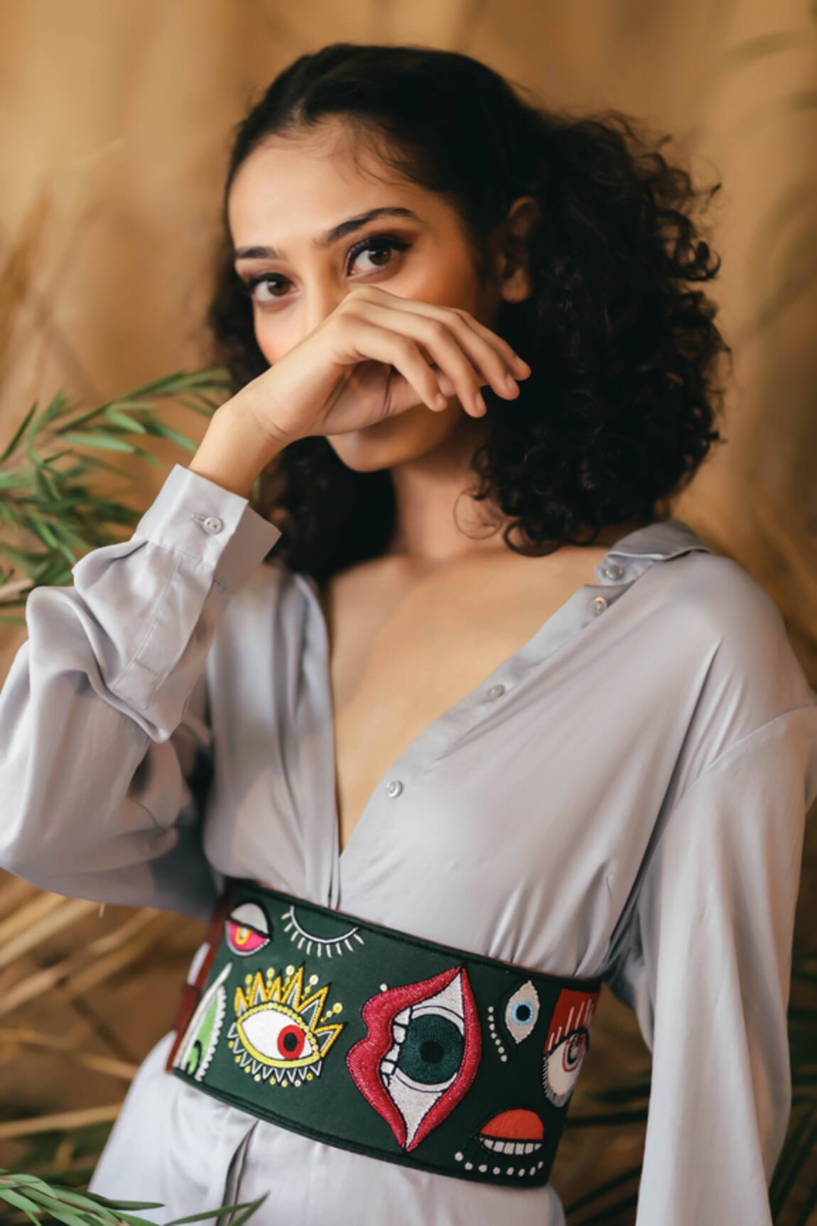 Krutiarts I Spy Thread Embroidered Belt 