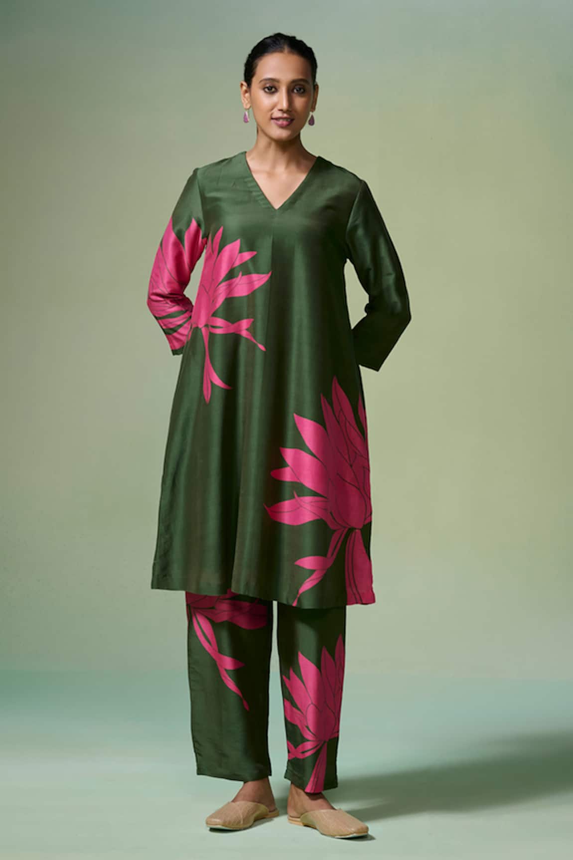 Dressfolk Green Floral Print Chanderi Kurta Set 