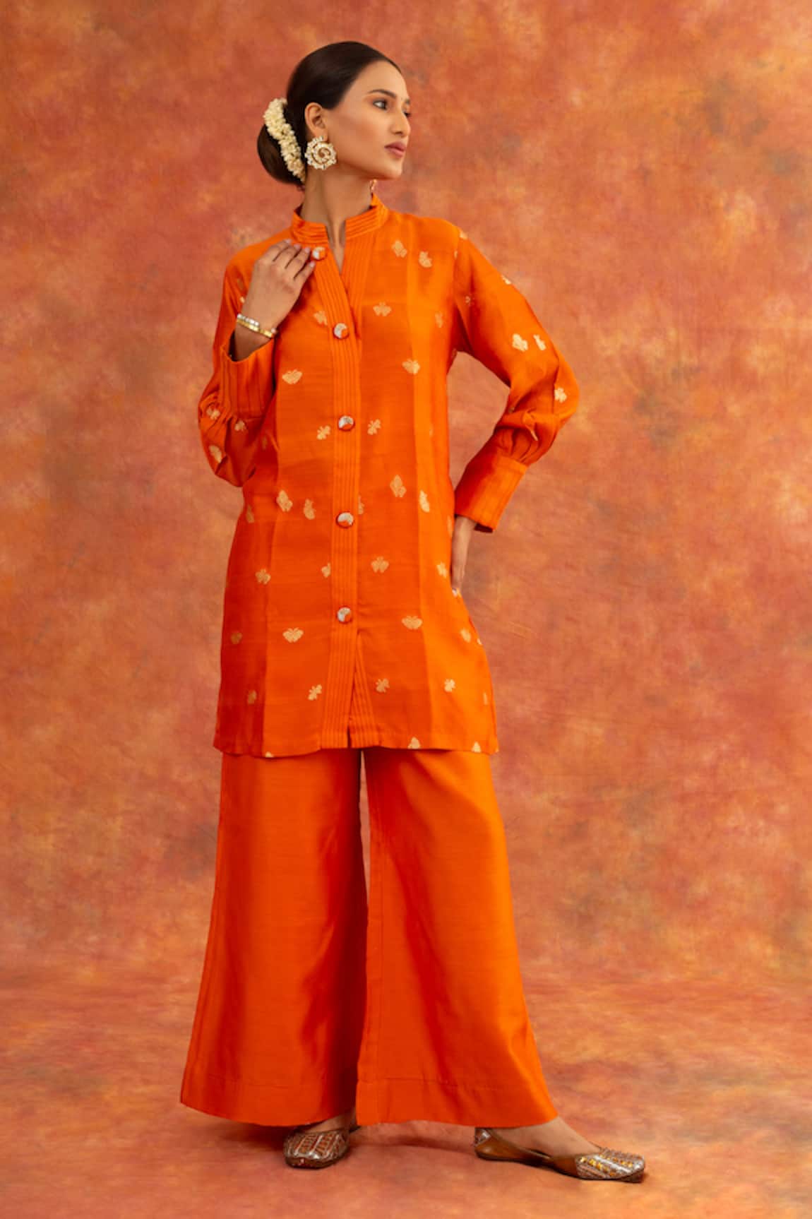 Neitri Surmya Lotus Motif Woven Kurta & Pant Set 