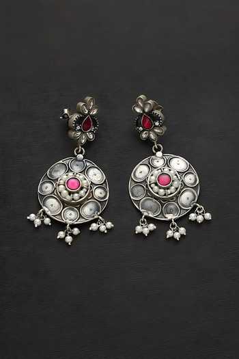 Mero Jewellery Floral Kundan Studded Earrings 
