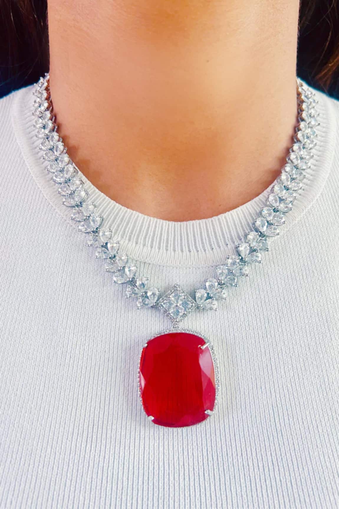 PRERTO Kate Ruby Pendant Diamonte Necklace Set