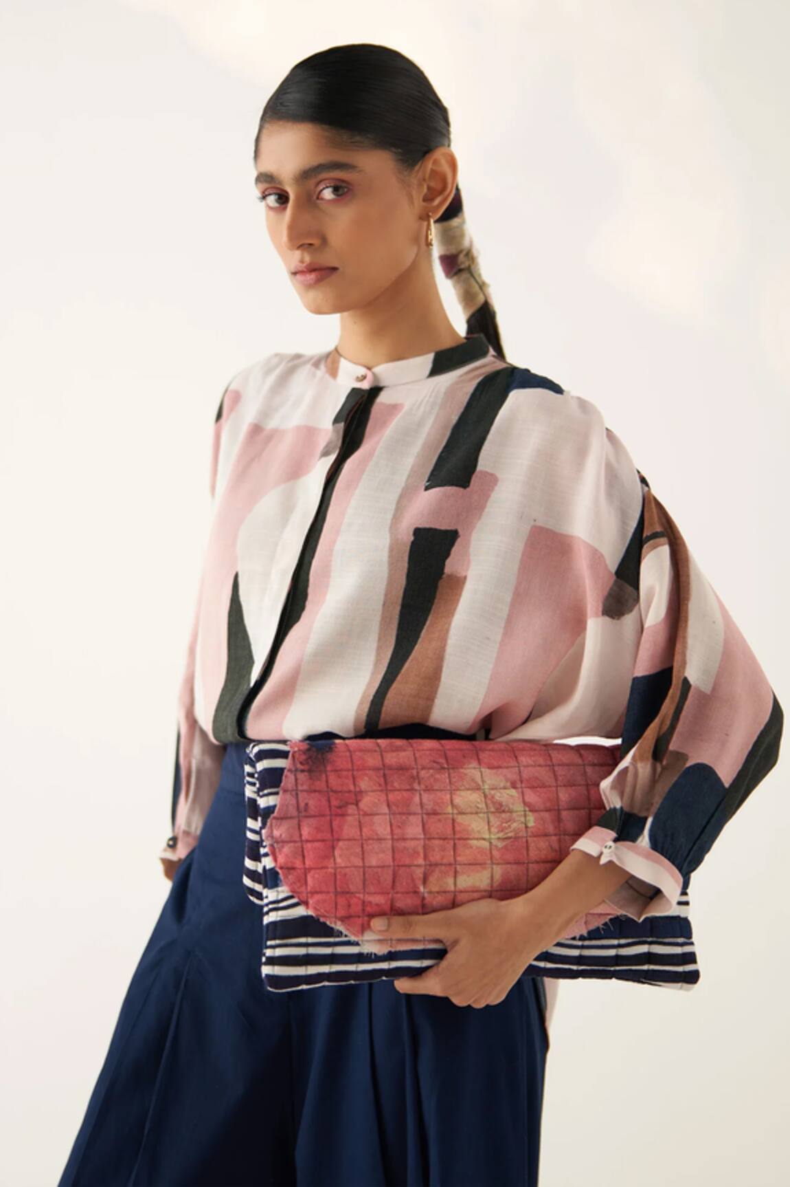 OFRIDA Arise Abstract Hand Painted Top 