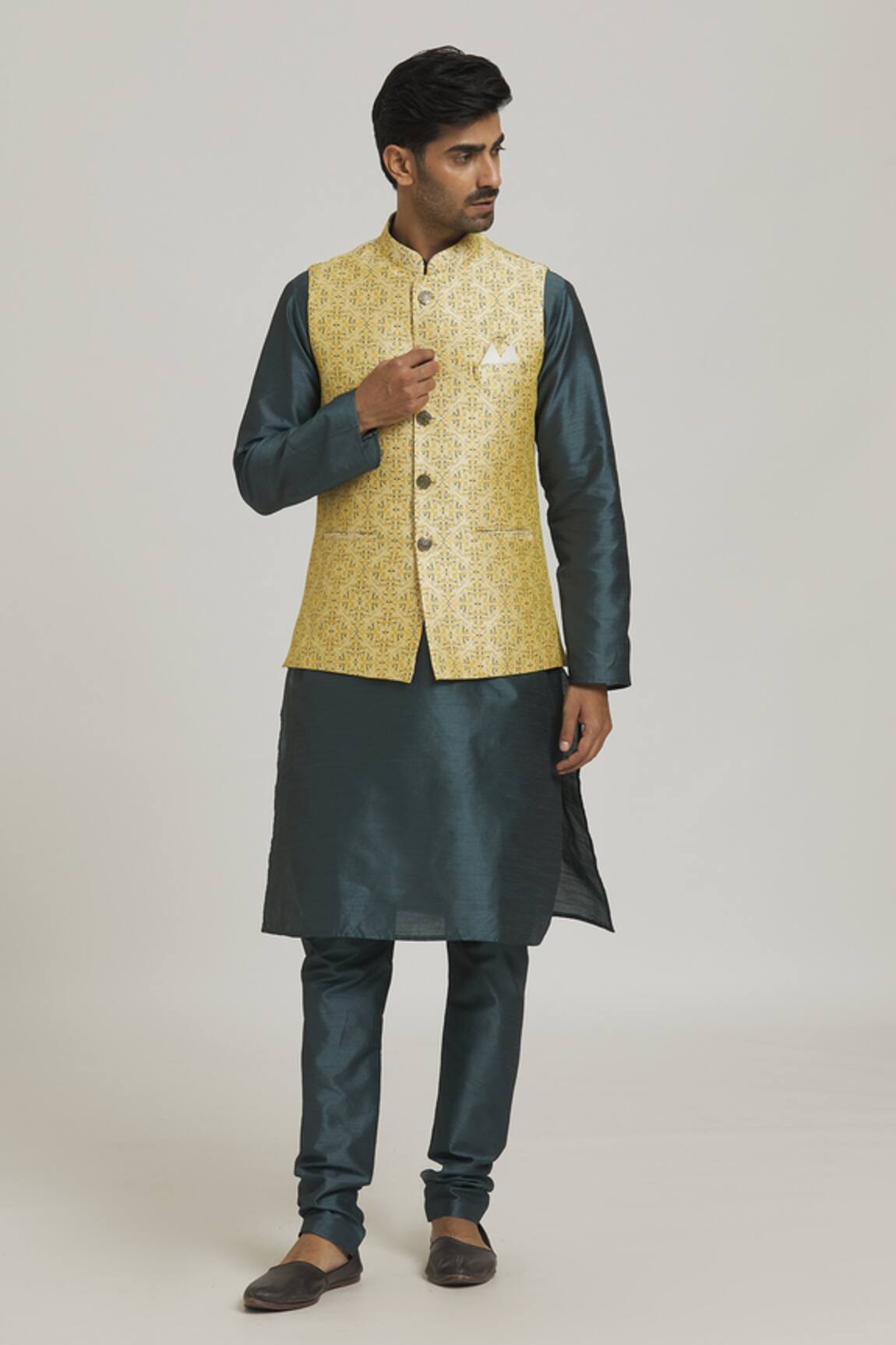 Adara Khan Flora Pattern Bundi & Grey Kurta Set